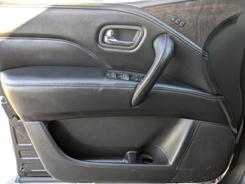 Used 2024 INFINITI QX80 Luxe AWD/4WD image 11