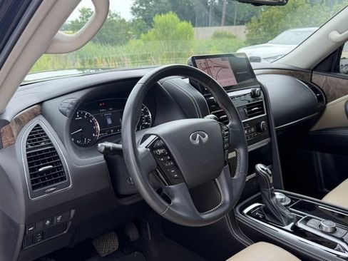 Used 2023 INFINITI QX80 Premium Select w/ Cargo Package AWD/4WD image 16