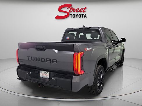 Used 2023 Toyota Tundra SR5 AWD/4WD image 4