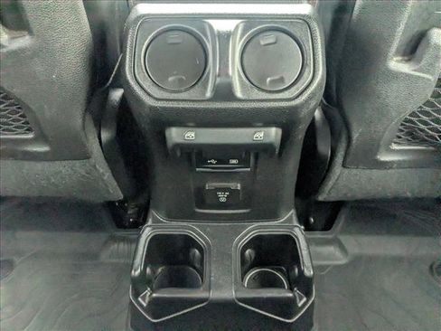 Used 2020 Jeep Gladiator Rubicon image 18
