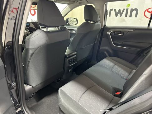 Used 2025 Toyota RAV4 XLE image 16