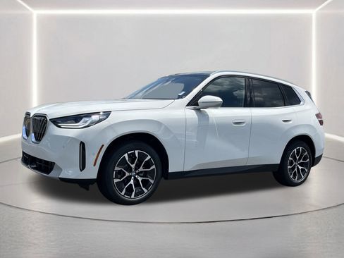 New 2025 BMW X3 xDrive30i w/ Convenience Package image 18