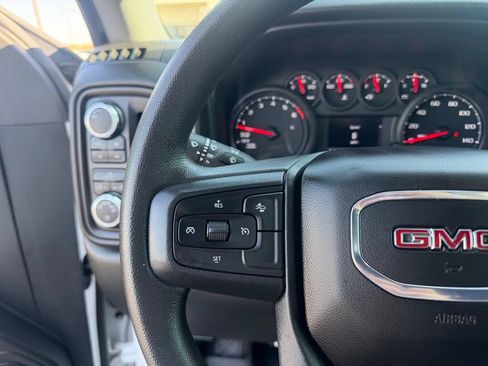 Used 2024 GMC Sierra 1500 Pro w/ Graphite Edition AWD/4WD image 29