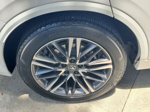 Used 2025 Acura MDX SH-AWD w/ Advance Package image 9