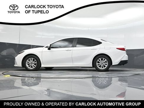 Used 2025 Toyota Camry SE FWD image 47