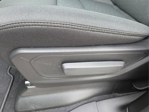 New 2026 RAM 1500 Express AWD/4WD image 14