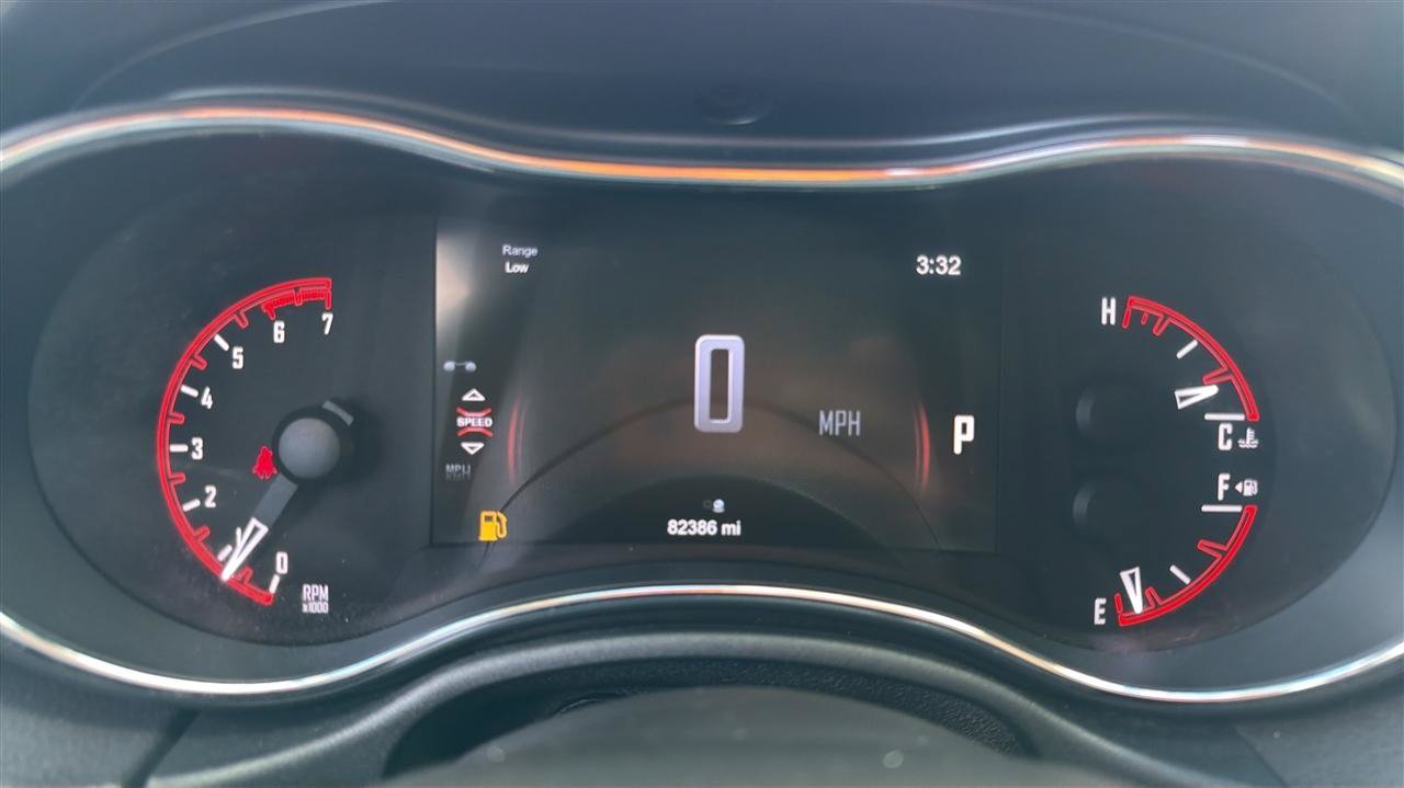 Used 2014 Dodge Durango R/T w/ Technology Group AWD/4WD image 31