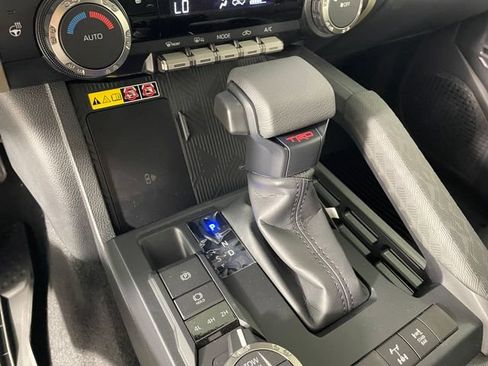 New 2026 Toyota Tacoma TRD Off-Road AWD/4WD image 4