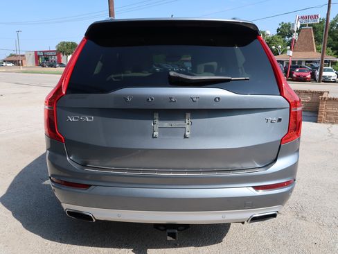 Used 2017 Volvo XC90 T6 Momentum w/ Vision Package AWD/4WD image 10