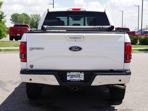 Used 2016 Ford F150 Lariat w/ Equipment Group 502A Luxury AWD/4WD image 4