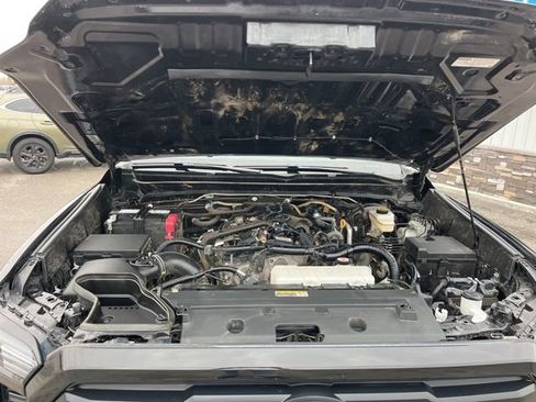 Used 2025 Toyota Tacoma TRD Off-Road image 23