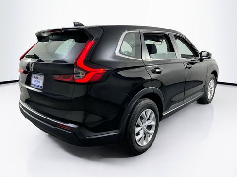 Used 2023 Honda CR-V LX image 5