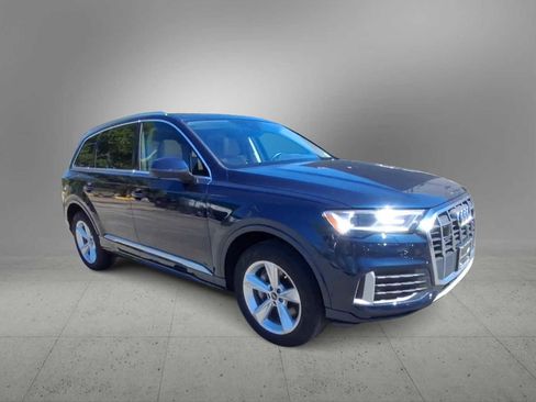 Certified 2023 Audi Q7 2.0T Premium w/ Convenience Package AWD/4WD image 2