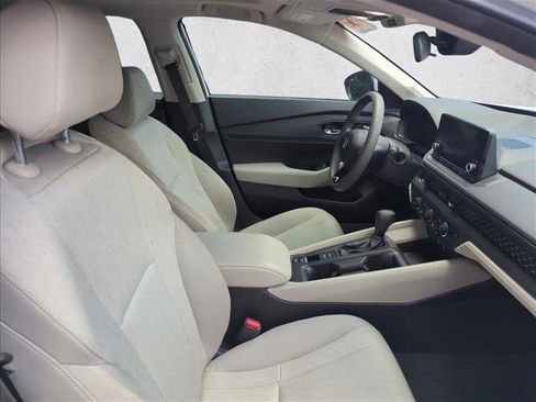 Used 2023 Honda Accord EX image 23