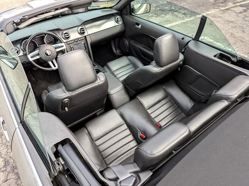 Used 2008 Ford Mustang GT image 53