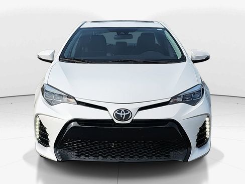 Used 2017 Toyota Corolla L image 11