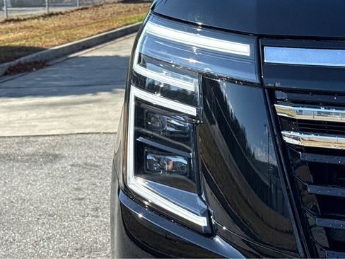 New 2026 Nissan Armada SV image 25