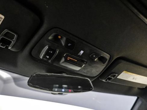 Used 2018 Chevrolet Camaro SS RWD image 35