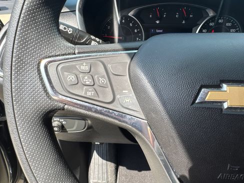 Used 2020 Chevrolet Equinox LT AWD/4WD image 21