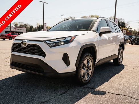 Certified 2024 Toyota RAV4 XLE AWD/4WD image 3