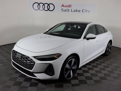 Used 2025 Audi A5 2.0T Premium Plus w/ Premium Plus image 4