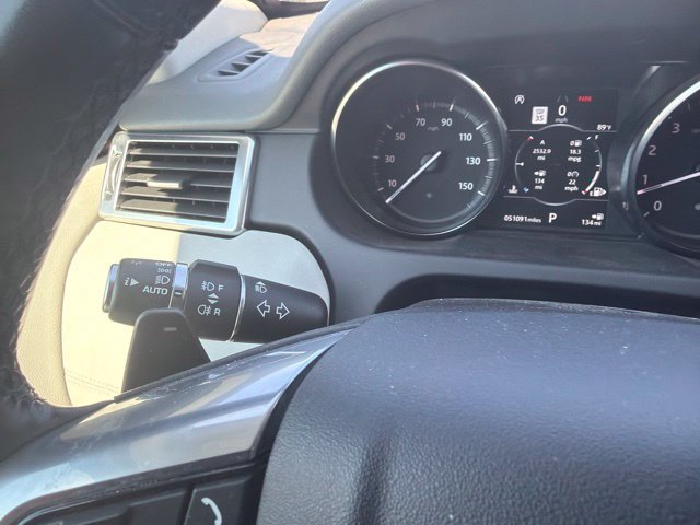 Used 2019 Land Rover Discovery Sport HSE AWD/4WD image 49