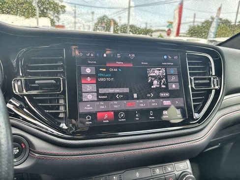 Used 2024 Dodge Durango GT AWD/4WD image 13
