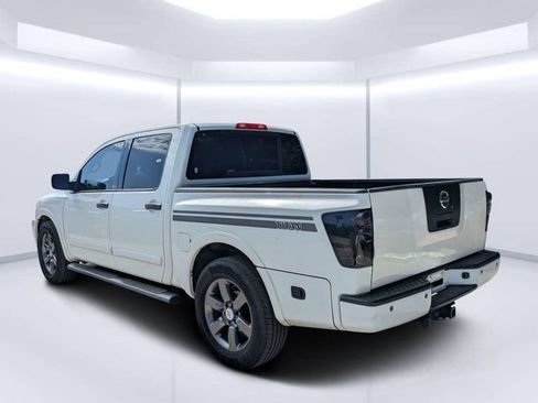 Used 2012 Nissan Titan SV w/ Sport Appearance Pkg RWD image 5