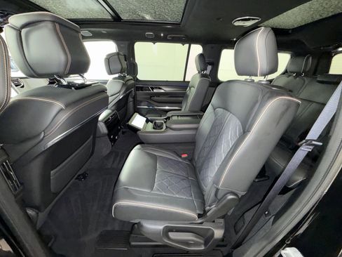 Used 2025 Jeep Grand Wagoneer Series III w/ Quick Order Packagew 28T image 25