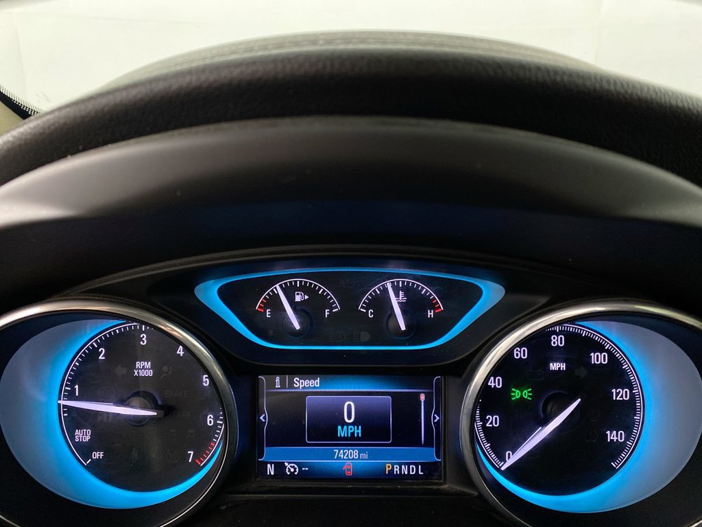 Used 2018 Buick Envision Essence FWD image 15