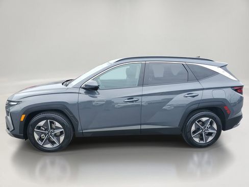 Used 2025 Hyundai Tucson SEL FWD image 4