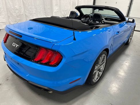 Used 2022 Ford Mustang GT Premium w/ Equipment Group 401A RWD image 7