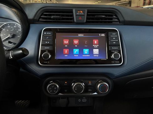 Used 2025 Nissan Versa SV FWD image 24
