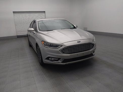 Used 2018 Ford Fusion Titanium image 14