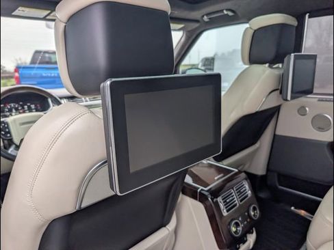 Used 2020 Land Rover Range Rover Long Wheelbase Autobiography image 17