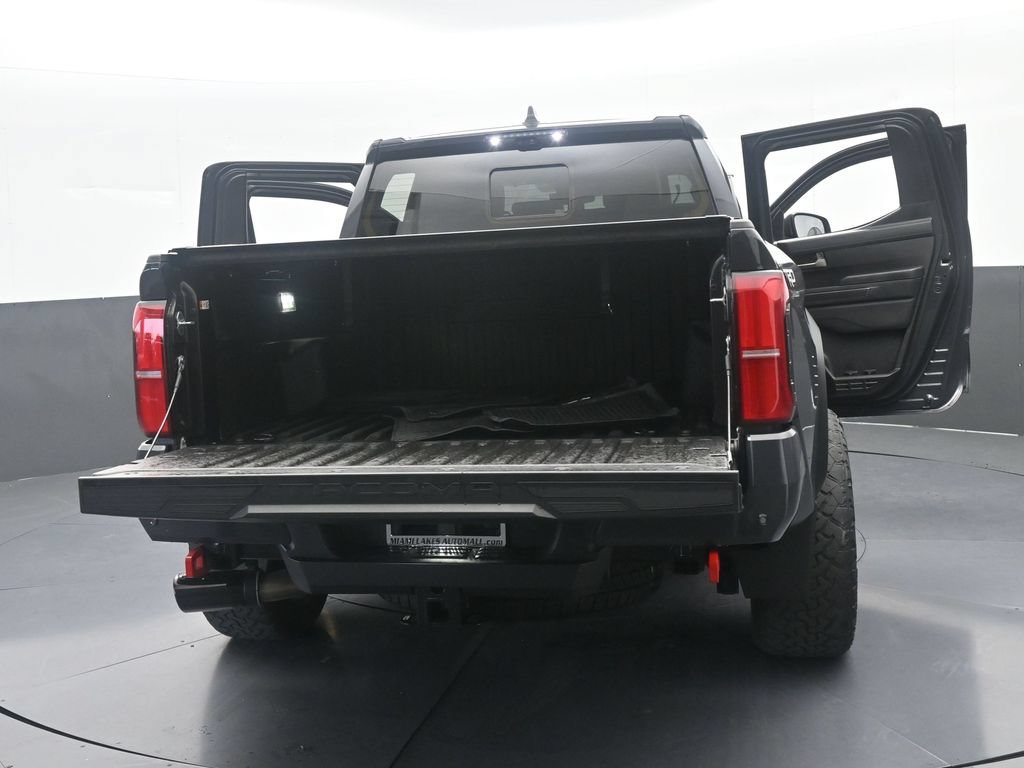 Used 2025 Toyota Tacoma TRD Off-Road w/ TRD Off Road Premium Package AWD/4WD image 83