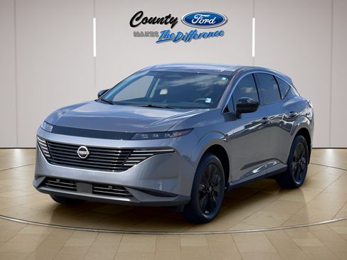 Used 2025 Nissan Murano SV FWD image 2