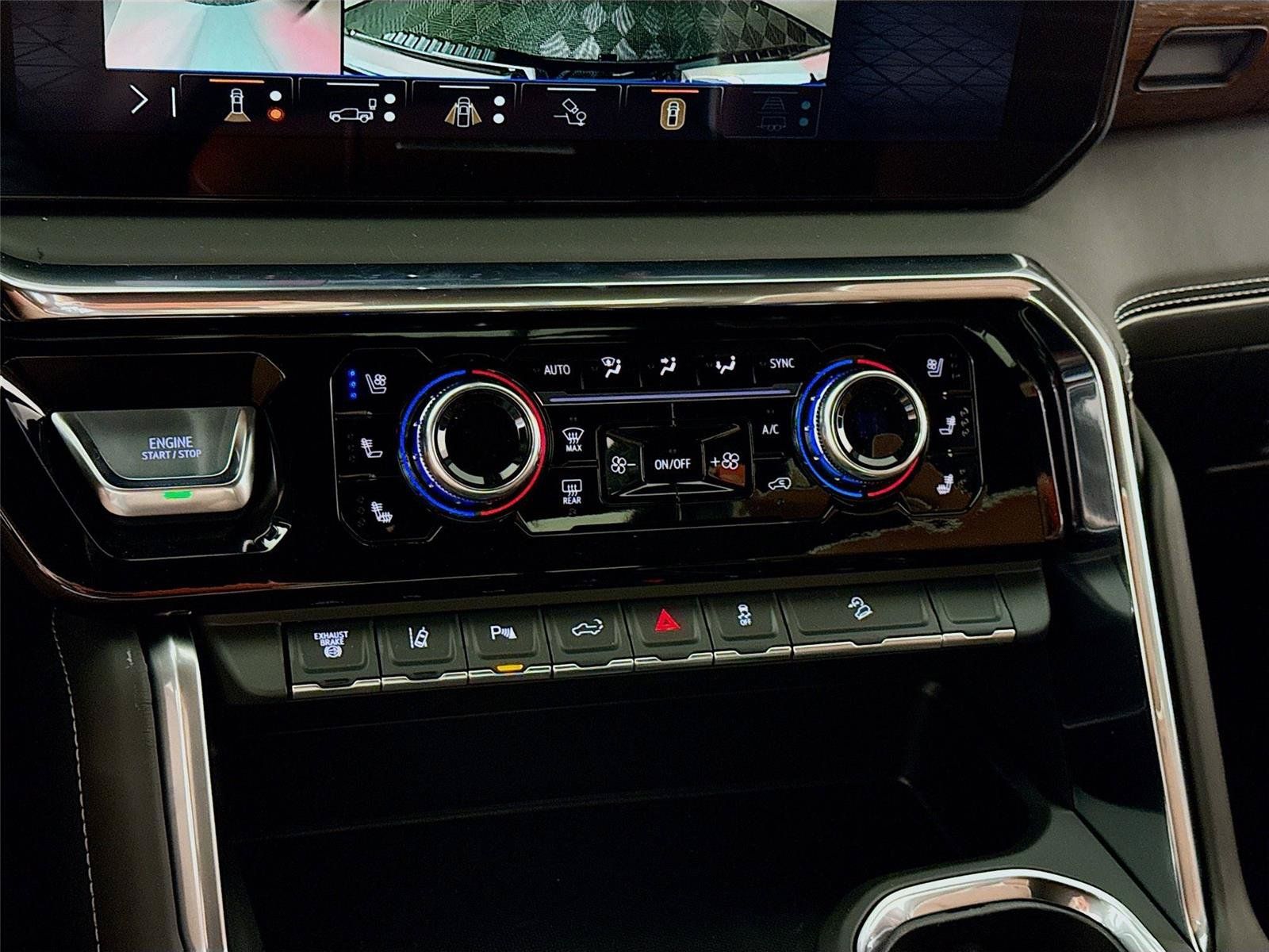 New 2026 GMC Sierra 3500 Denali Ultimate AWD/4WD image 10