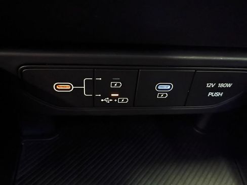 Used 2025 Kia K4 FWD image 33