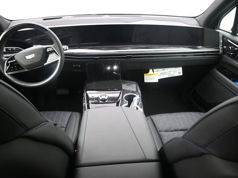 New 2026 Cadillac Escalade IQ Luxury 1 w/ LPO, Floor Liner Package image 10