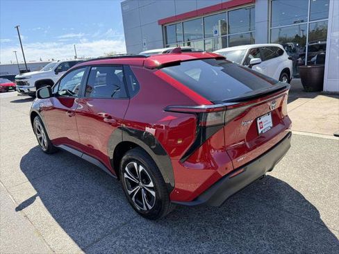 Certified 2024 Toyota bZ4X AWD w/ Weather Package image 5