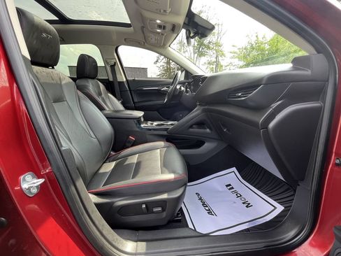 Certified 2022 Buick Envision Essence w/ Sport Touring Package FWD image 20