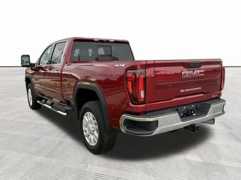 Used 2021 GMC Sierra 3500 SLT w/ SLT Convenience Package image 4