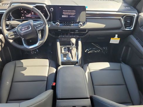 New 2026 GMC Canyon Elevation w/ Convenience Package image 8