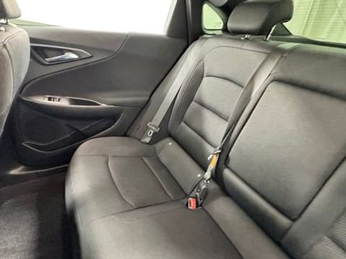 Used 2022 Chevrolet Malibu LT FWD image 14