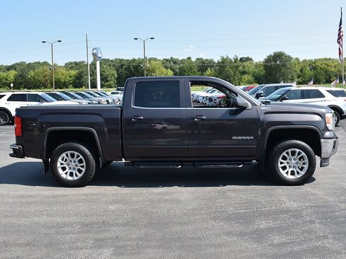 Used 2015 GMC Sierra 1500 SLE w/ SLE Value Package AWD/4WD image 13
