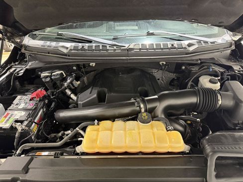 Used 2019 Ford F150 Lariat AWD/4WD image 17