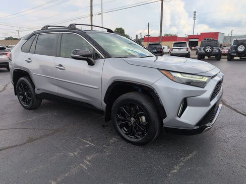 Certified 2023 Toyota RAV4 XSE AWD/4WD image 7
