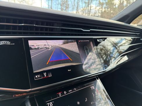 Used 2025 Audi Q7 2.0T Premium Plus w/ Premium Plus Package image 12