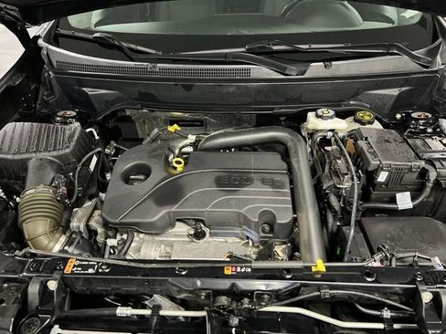Certified 2023 Chevrolet Equinox LT FWD image 29